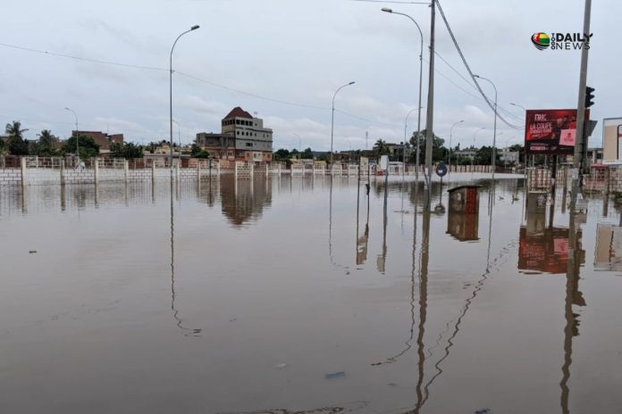 Inondation Agoe 2 lions