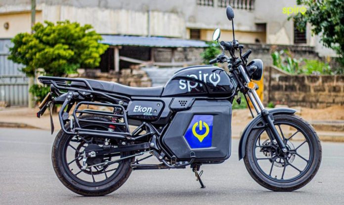 Ekon Spiro Togo ok Robustesse et autonomie de 100 km : Ekon adaptée aux réalités du terrain